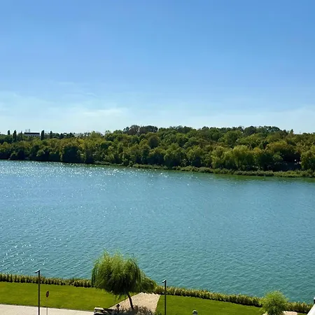 Apartment No 407 Lebada *